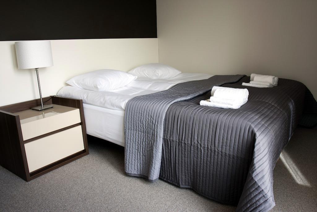 Villa Modlin Airport Nowy Dwór Mazowiecki Rom bilde