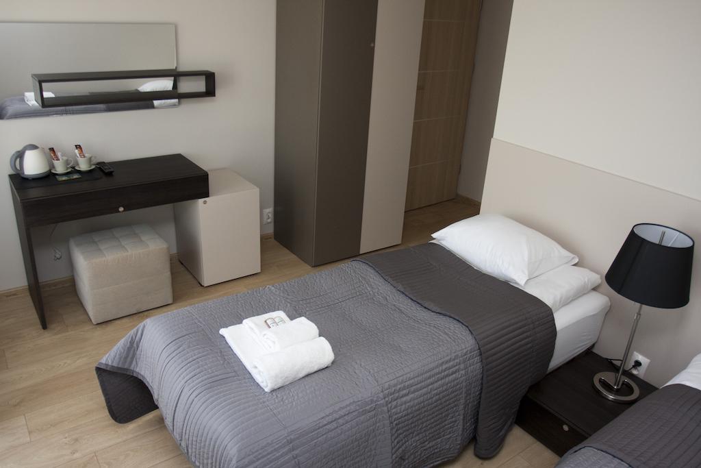 Villa Modlin Airport Nowy Dwór Mazowiecki Eksteriør bilde